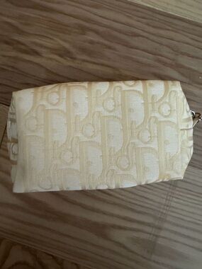 Beige Jacquard Women's Cosmetic Pouch